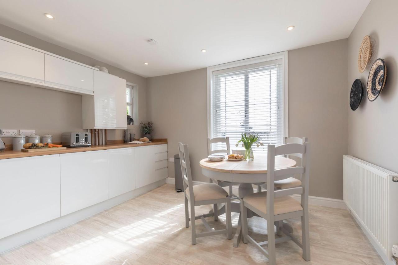 Vaughan Lodge Elegant 2-Bed Duplex With Views Near Malvern Hills Malvern Wells Exterior photo